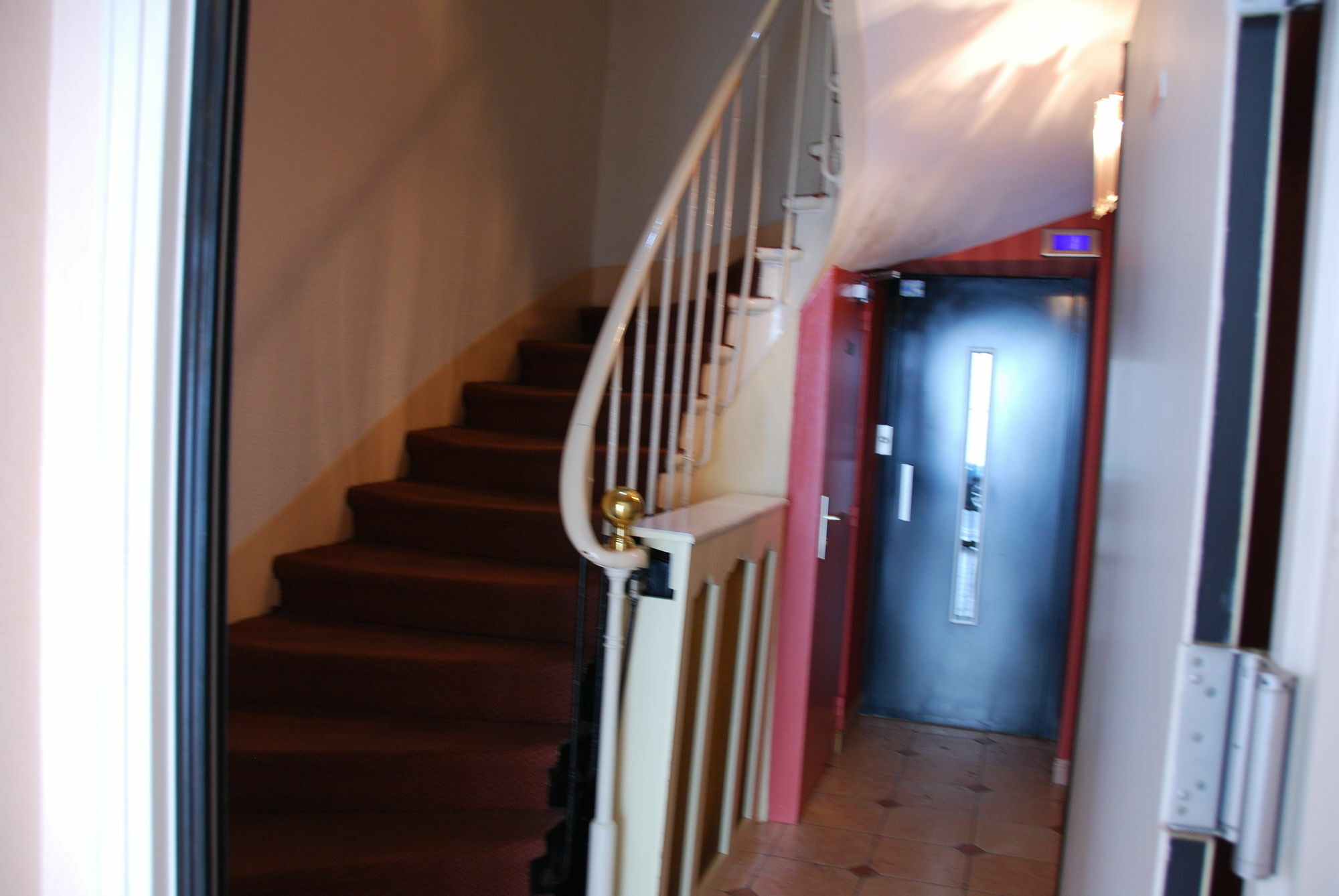 Courcelles Mederic Paris Exterior foto